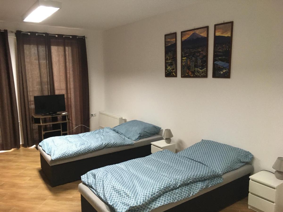 Dunajská Streda Konde Apartments B מראה חיצוני תמונה