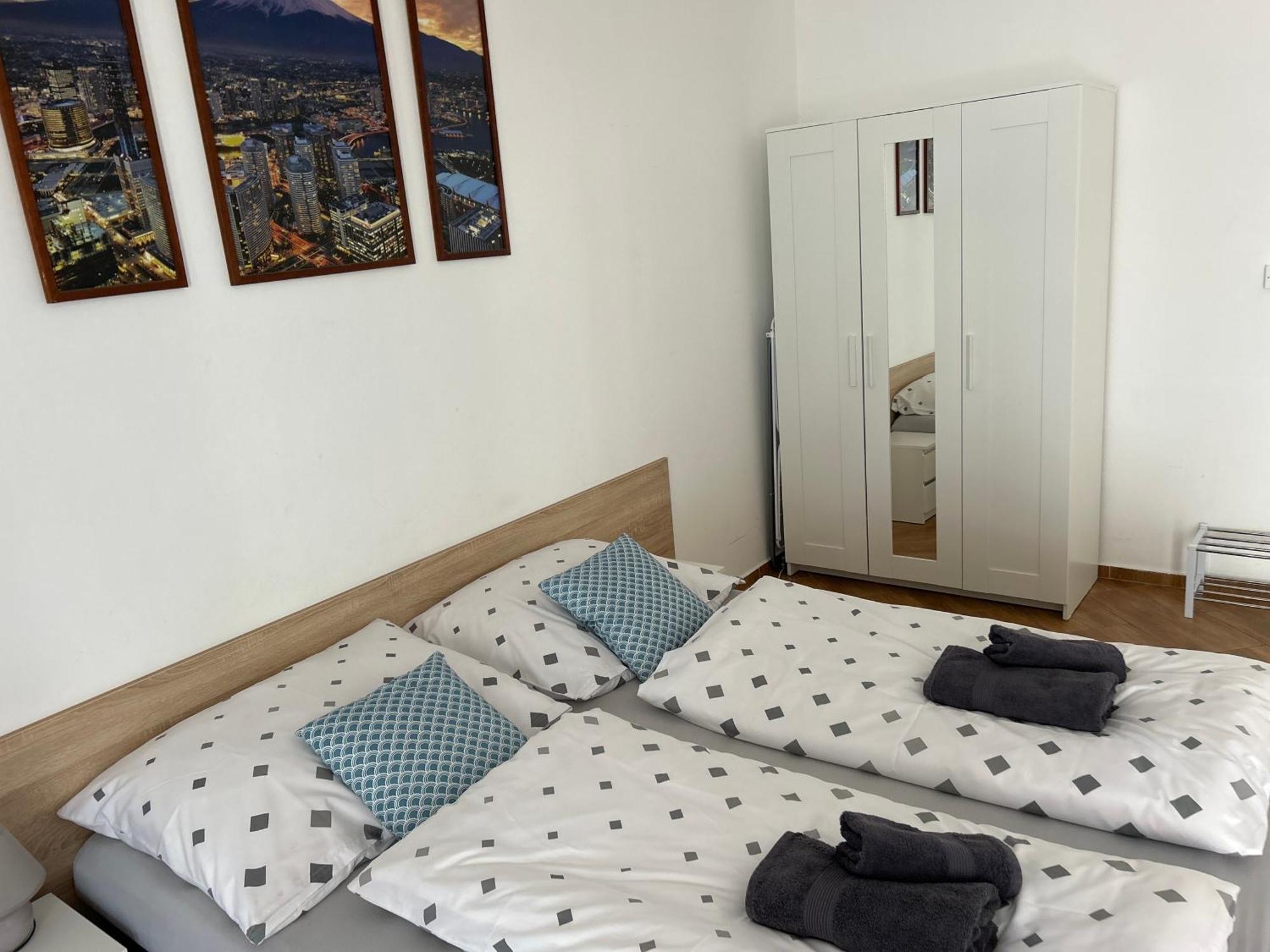 Dunajská Streda Konde Apartments B מראה חיצוני תמונה