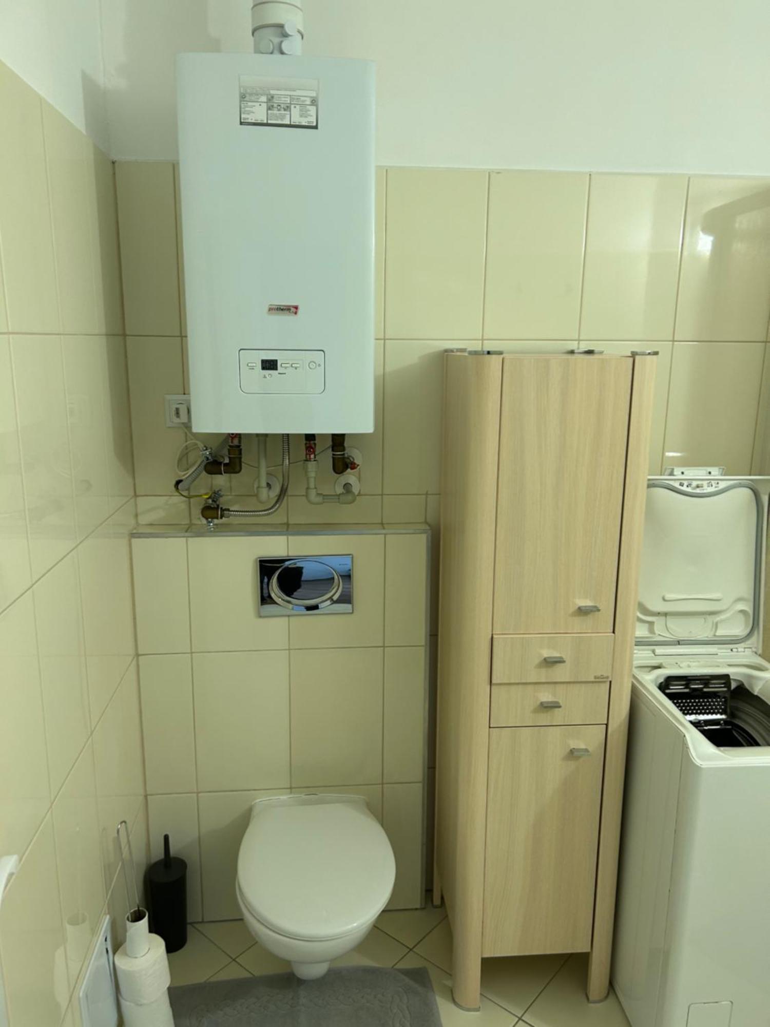 Dunajská Streda Konde Apartments B מראה חיצוני תמונה